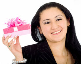 Лучший подарок деловой женщине – выбор приятных впечатлений